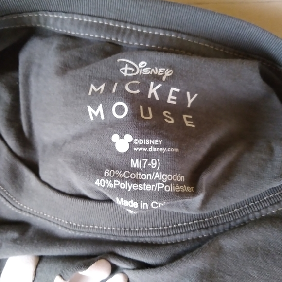 Disney Gray Mickey Mouse Tee Shirt Size Medium - Picture 4 of 4